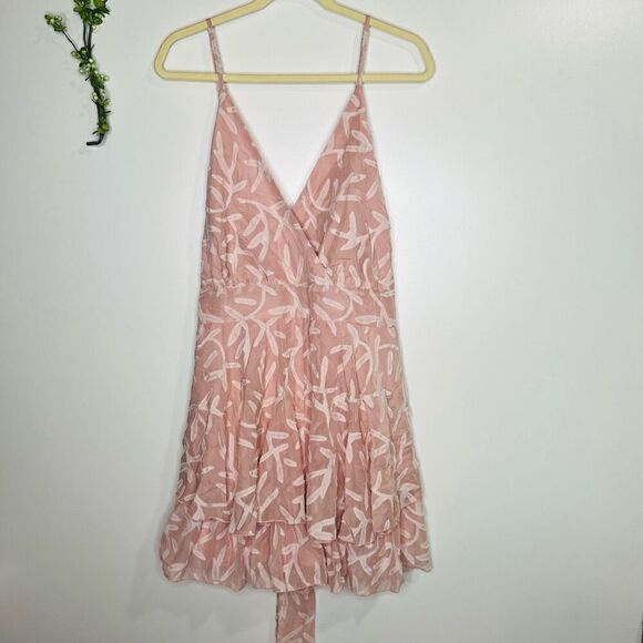 Simplee Plus Pink Textured Dress Romper Shorts NWT! - Picture 1 of 11